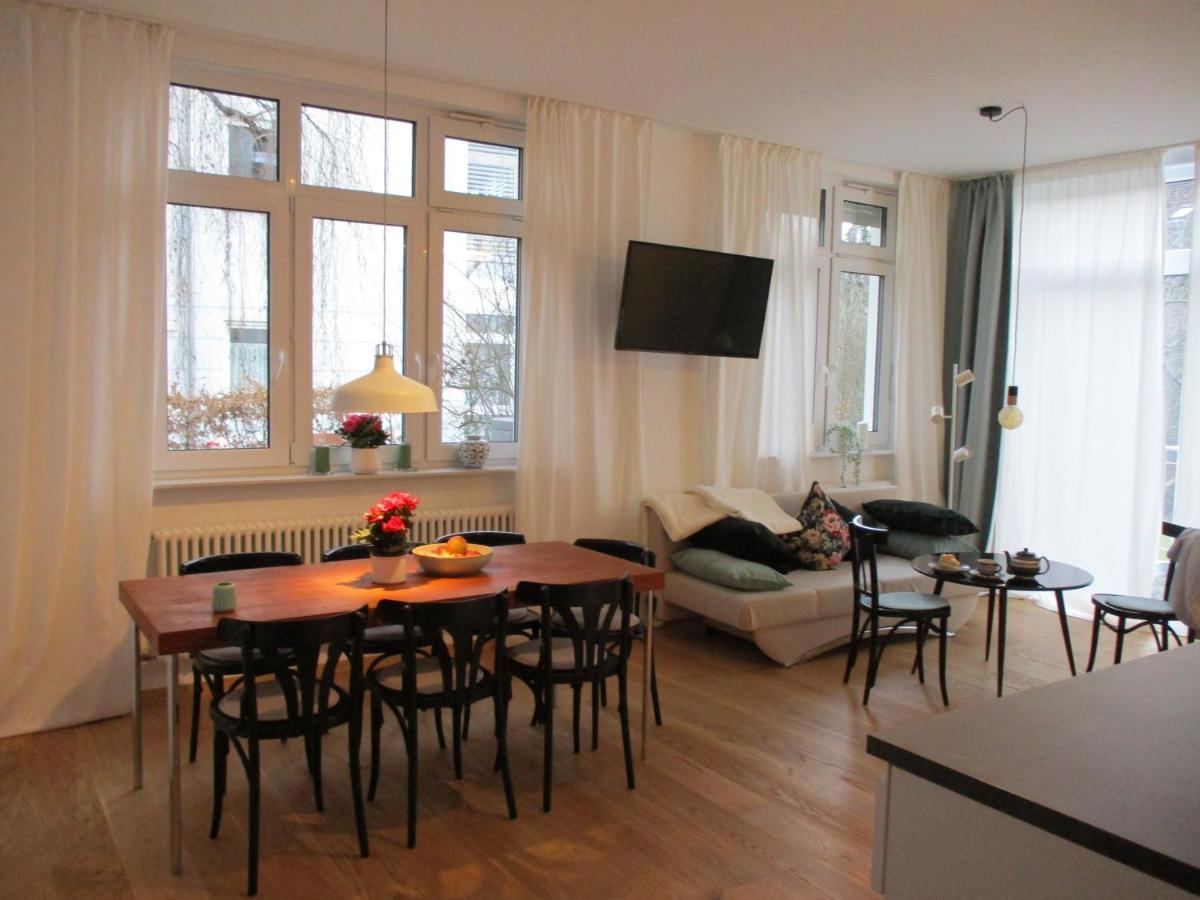 Apartment Am Apfelbaum 罗伊特林根 外观 照片